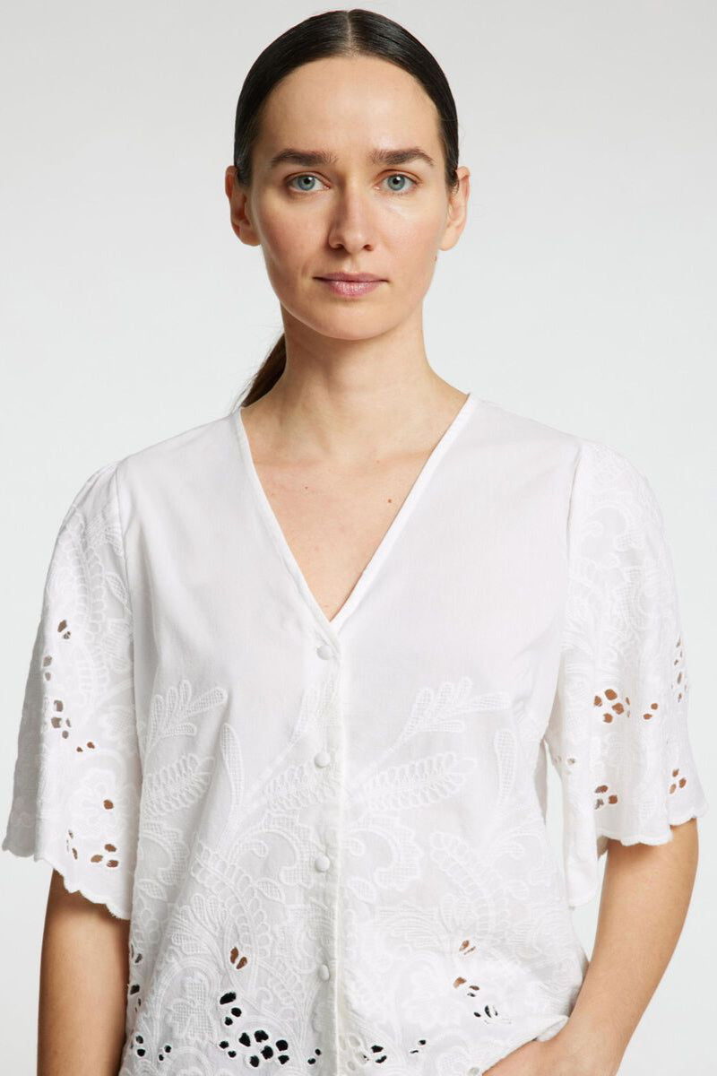 Camisa Bordada Inglés