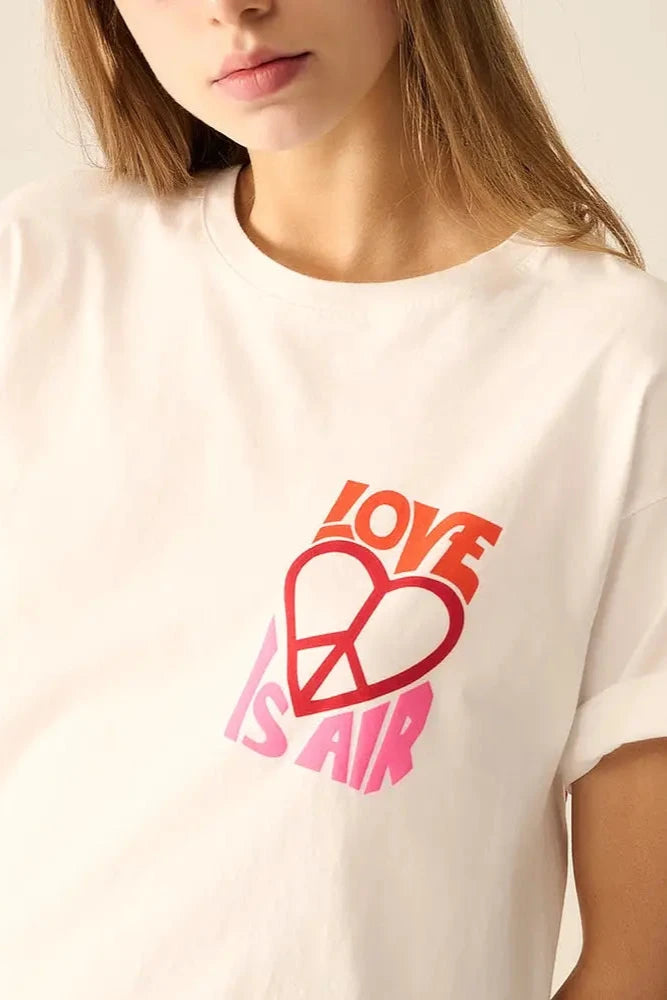 Camiseta Love is in the air
