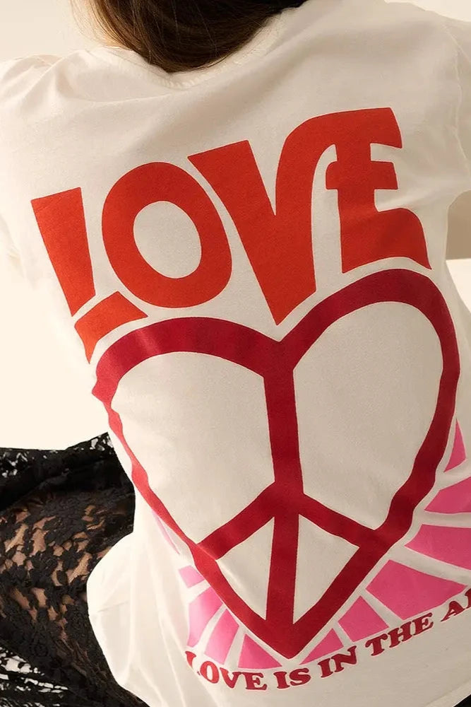 Camiseta Love is in the air