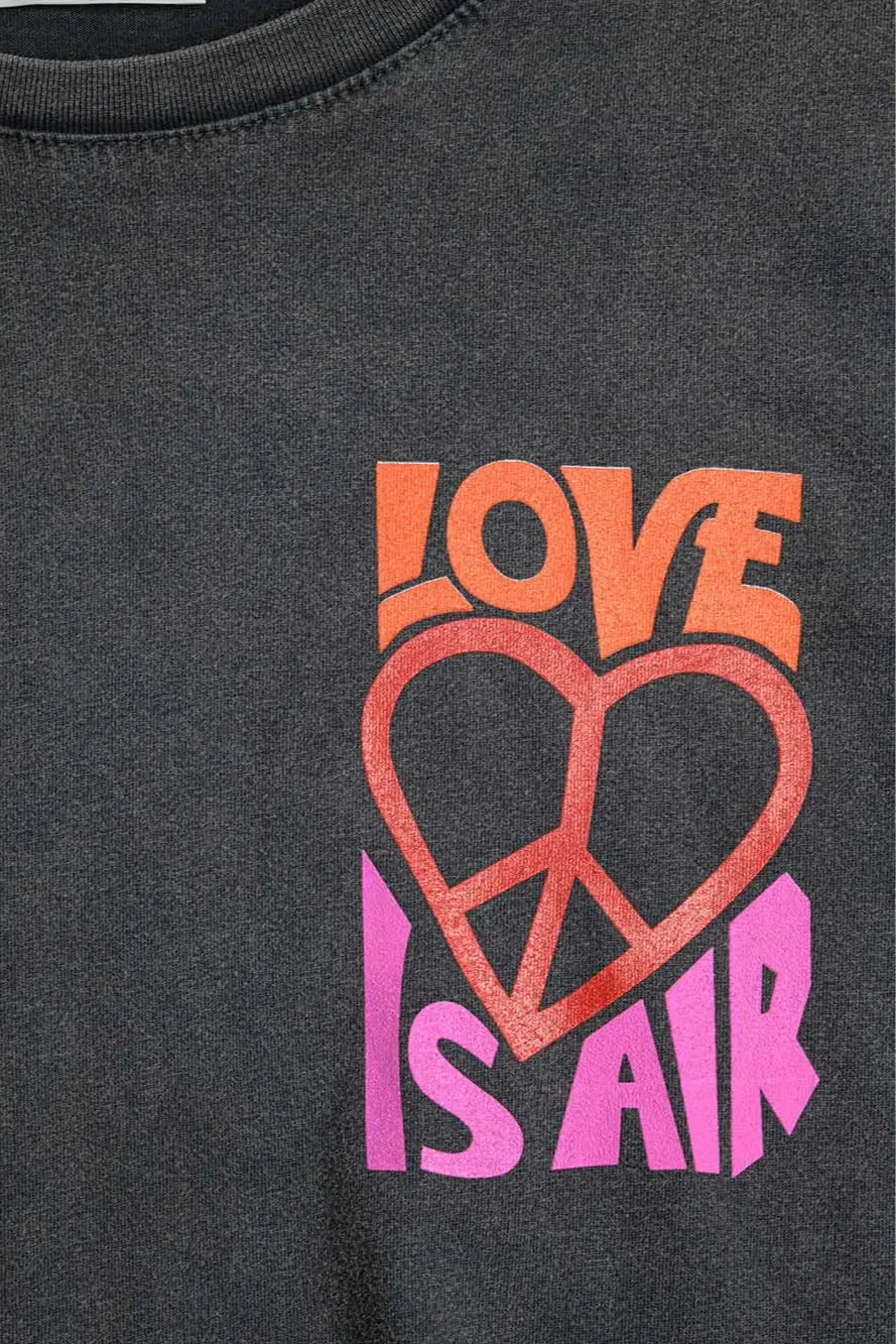 Camiseta Love is in the air