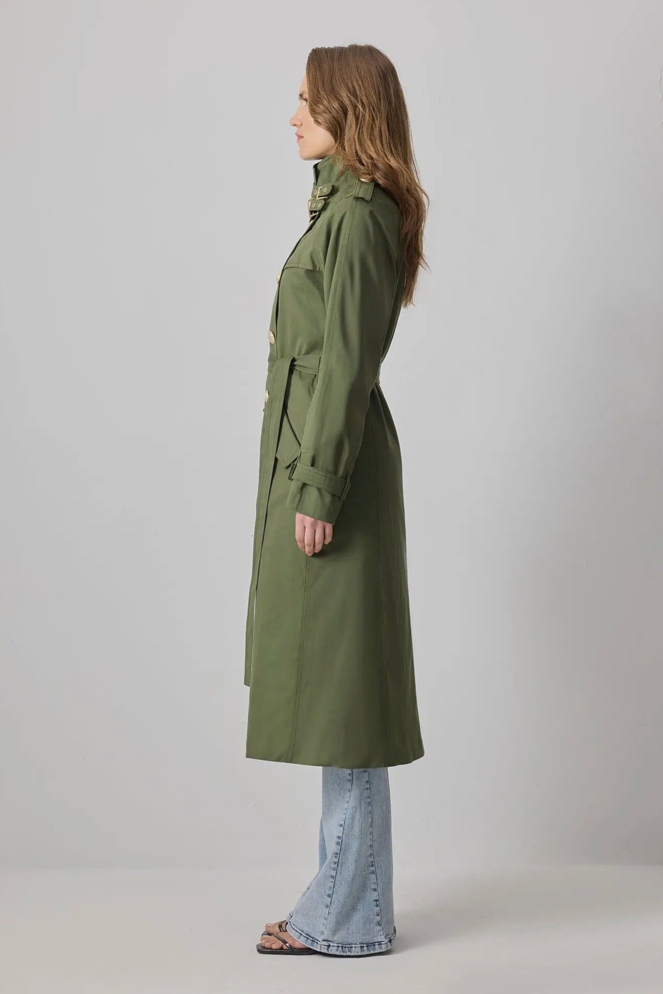 Trench Selvi