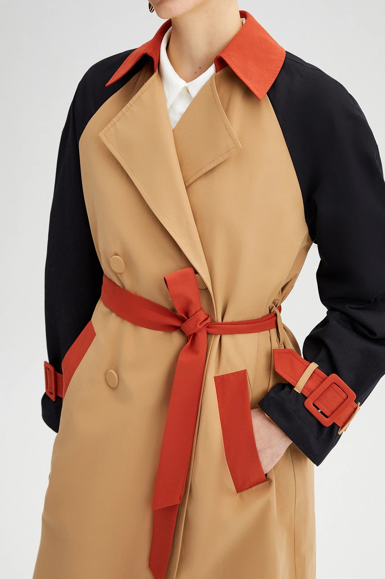 Trench Selin