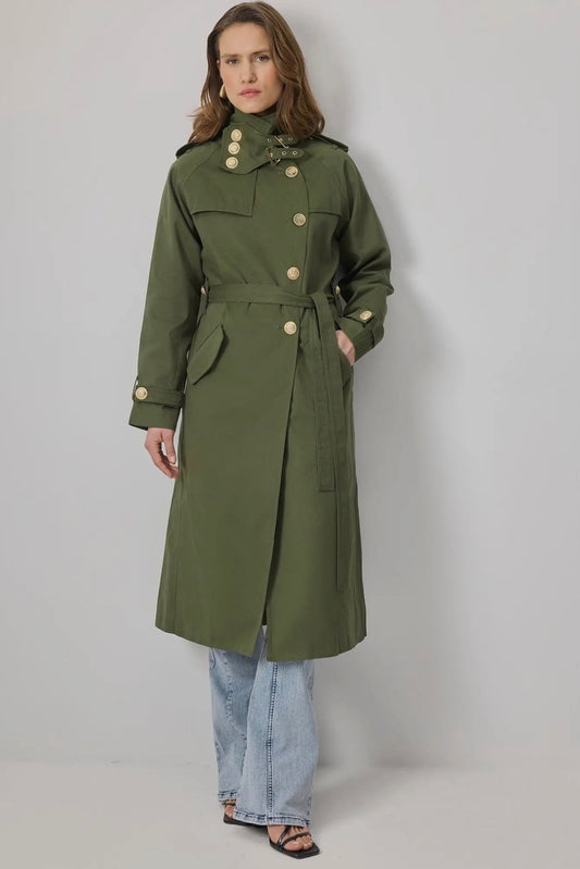 Trench Selvi