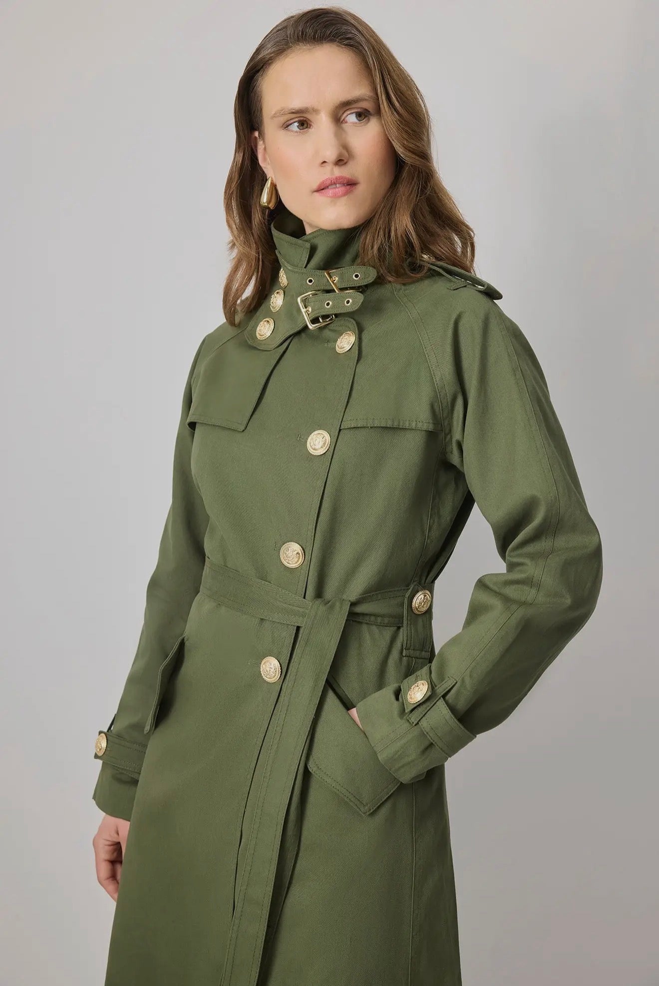 Trench Selvi